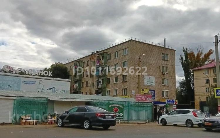 1-комнатная квартира · 12 м² · 2/5 этаж, мкр Мясокомбинат 36/4 за 2.5 млн ₸ в Уральске — фото 2