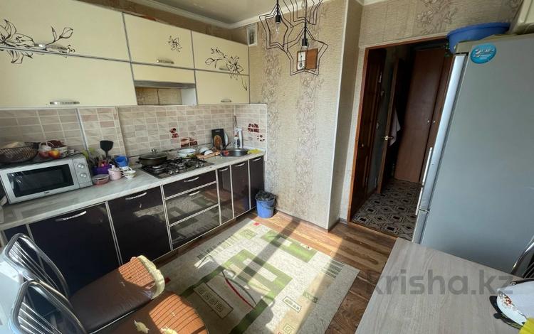 2-комнатная квартира · 51.2 м² · 9/9 этаж, мкр 12 за 16 млн ₸ в Актобе — фото 2