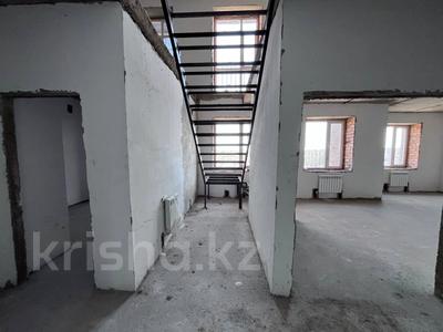 4-комнатная квартира · 135.4 м² · 9/10 этаж, мкр Юго-Восток, Шахтёров 20/4 за ~ 40.6 млн ₸ в Караганде, Казыбек би р-н