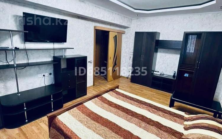 1-комнатная квартира · 40 м² · 3/5 этаж, Барибаева 6 — Макатаева за 15 000 ₸ в Алматы, Медеуский р-н — фото 2
