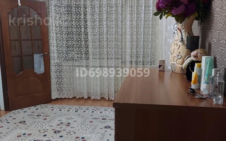 2-комнатная квартира · 45 м² · 3/3 этаж, Азаттык 136 — Ауезова пересечение Азаттык за 13 млн ₸ в Атырау, мкр Жилгородок — фото 27