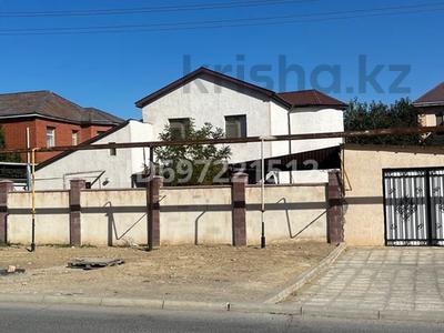 Отдельный дом · 5 комнат · 200 м² · 10 сот., 29-й мкр — Толкын-2 за 85 млн 〒 в Актау