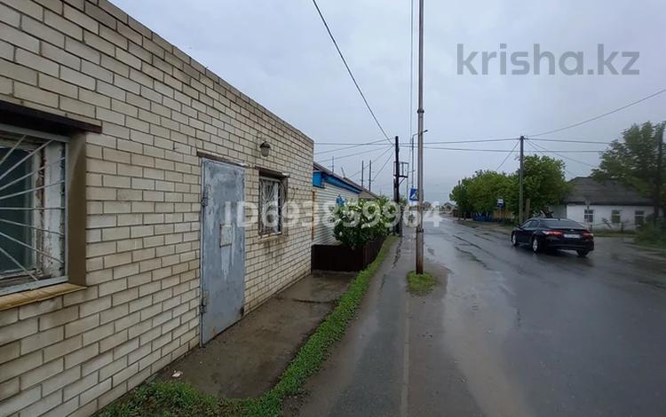 Отдельный дом · 4 комнаты · 89 м² · 7 сот., Суворкина — Мусинова за 26 млн 〒 в Семее — фото 2