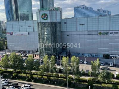 4-комнатная квартира · 124.4 м² · 9/10 этаж, Достык 12 — достык за 63 млн 〒 в Астане, Есильский р-н