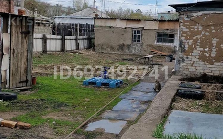 Отдельный дом · 3 комнаты · 43.9 м² · 6 сот., Кунавина 45 — 2 южная за 20 млн 〒 в Павлодаре — фото 2