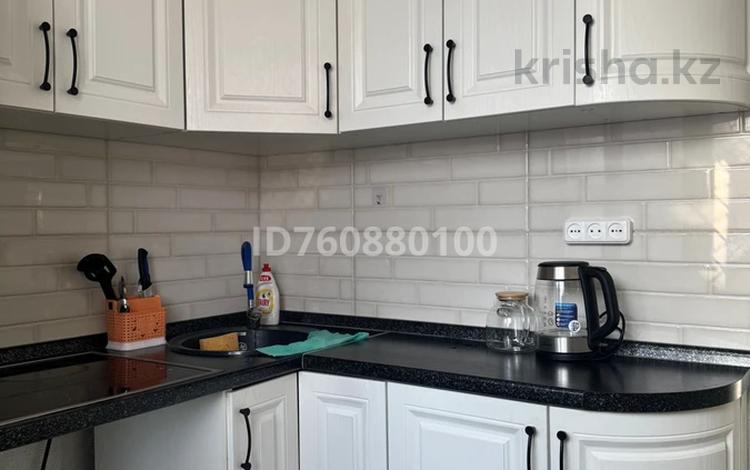 1-комнатная квартира · 32 м² · 1/5 этаж, Алашахана 7 за 2 500 ₸ в Жезказгане — фото 2