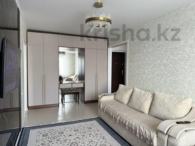 2-комнатная квартира, 50 м², 9/10 этаж посуточно, Валиханова 159 — Шакарима за 18 000 〒 в Семее