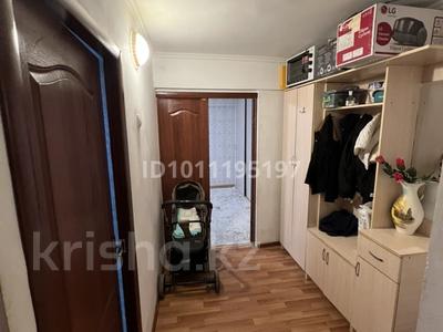 4-комнатная квартира · 58.3 м² · 2/5 этаж, Шугыла 17 — 2 балабақша, 2 мектеп за 20 млн 〒 в 