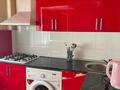 2-бөлмелі пәтер · 50 м² · 2/4 қабат, Толе би 61 — В центре на площади,напротив гости Жамбыла!Золотой квадрат, бағасы: 12 000 ₸ в Таразе — фото 5
