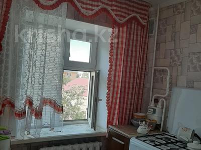 Продажа квартир в Атырауской обл.: 3-комнатная квартира · 55.3 м² · 4/5 этаж, Утемисова 107 за 13.5 млн 〒 3-комнатная квартира · 55.3 м² · 4/5 этаж, Утемисова 107 за 13.5 млн 〒 в Атырау