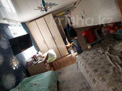 3-комнатная квартира · 62.3 м² · 2/5 этаж, Ивана Ларина 6 — Жамбыла Сырым Датова за 19 млн ₸ в Уральске
