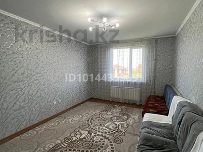 2-бөлмелі пәтер · 58 м² · 3/12 қабат, Ақбұлақ ш/а., 1-я улица, бағасы: 300 000 ₸ в Алматы, Алатауский р-н