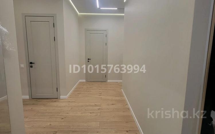 4-бөлмелі пәтер · 111 м² · 3/9 қабат, Туран 57/5, бағасы: 98 млн ₸ в Астане, Нура р-н — фото 2
