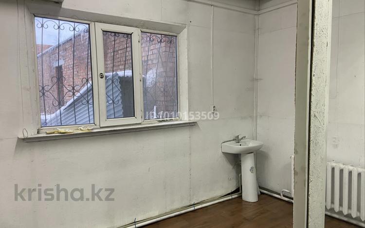 Склады, студии · 200 м² за 350 000 〒 в Семее — фото 2