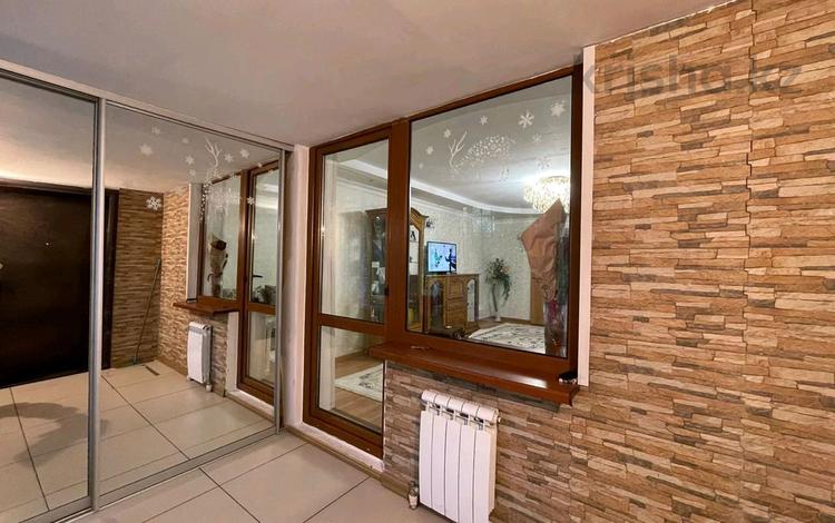4-бөлмелі пәтер · 99.4 м² · 1/5 қабат, Юго-Восток ш/а., Степной 1, бағасы: 36 млн ₸ в Караганде, Казыбек би р-н — фото 2