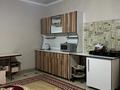 2-комнатная квартира · 60 м² · 1 этаж, Кабанбай Батыра 126 — Бывшая Клубная улица за 12 500 〒 в Шу — фото 8