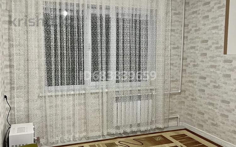 1-бөлмелі пәтер · 35 м² · 2/4 қабат, Ж. Алдиярова 34, бағасы: 13 млн ₸ в Шымкенте, Енбекшинский р-н — фото 6