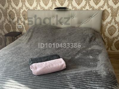 1-комнатная квартира · 45 м², Валиханова 159 за 2 000 〒 в Семее