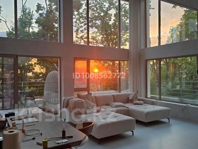 Отдельный дом · 8 комнат · 230 м² · 75 сот., Бийская 49 за 500 млн 〒 в Владивостоке