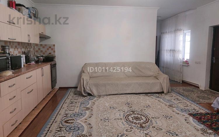 Отдельный дом · 4 комнаты · 95 м² · 8 сот., Жастар 35 — Қаскелең за 25 млн 〒 в Жамбыле — фото 2