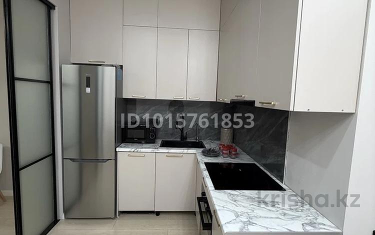 2-комнатная квартира · 42 м², мкр Тастак-1, Райымбека 348/1 к2-7 за 320 000 ₸ в Алматы, Ауэзовский р-н — фото 2
