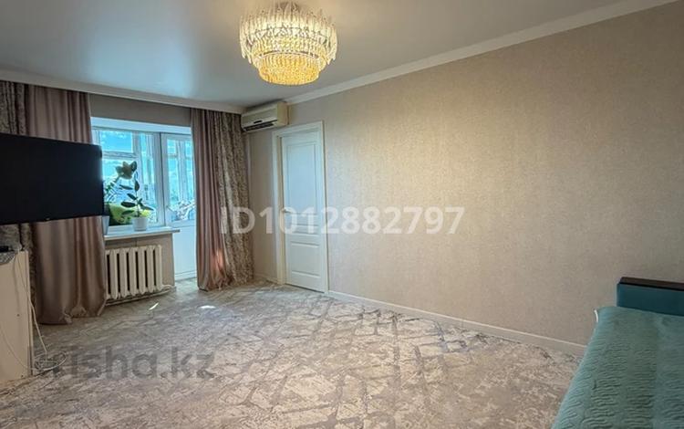 2-бөлмелі пәтер · 42 м² · 5/5 қабат, Акбугы 8/1, бағасы: 18 млн ₸ в Астане, Сарыарка р-н — фото 2