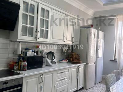 3-комнатная квартира · 135 м² · 4/7 этаж, Митина 4 — По Достык (между Омарова и Митина) за 1.5 млн ₸ в Алматы, Медеуский р-н