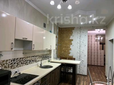 3-комнатная квартира · 100 м² · 4/10 этаж · помесячно, Лободы 27/2 за 250 000 〒 в Караганде, Казыбек би р-н