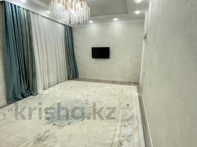 2-комнатная квартира · 78 м² · 3/5 этаж, мкр. Алтын орда 32А — Мангилик ел за 20 000 〒 в Актобе