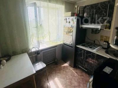 3-комнатная квартира · 61 м² · 4/5 этаж, проспект Абая за 10.3 млн 〒 в Шахтинске