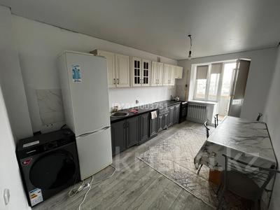 3-бөлмелі пәтер · 83 м² · 4/9 қабат, Зачаганск пгт ш/а., Кажыма Жумалиева 48, бағасы: 200 000 ₸ в Уральске, мкр. Зачаганск пгт