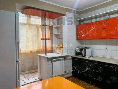 3-комнатная квартира · 70 м² · 2/5 этаж, Габдуллина — Габдуллина Байтұрсынова за 360 000 〒 в Алматы, Бостандыкский р-н