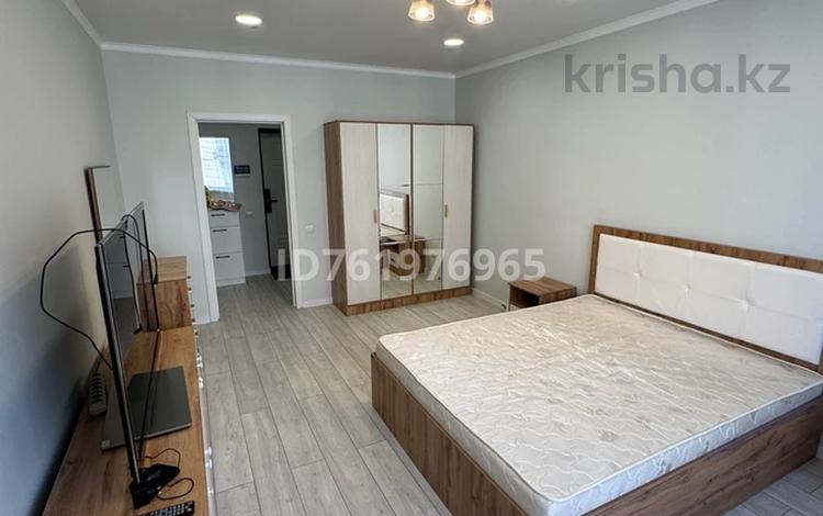 1-комнатная квартира · 48 м² · 7/8 этаж, Радостовца — Гагарина Ходжанова за 400 000 ₸ в Алматы, Бостандыкский р-н — фото 2