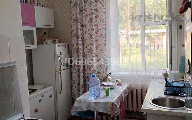 2-бөлмелі пәтер · 54.1 м² · 1/2 қабат, Курмангазы 194, бағасы: 9 млн ₸ в Уральске — фото 2