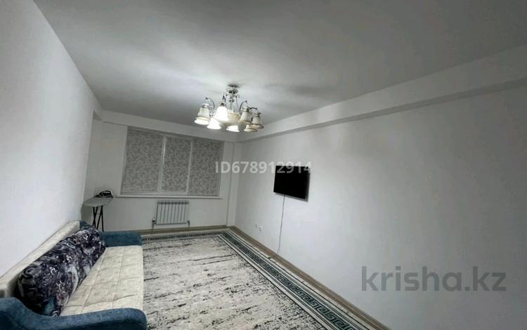 1-комнатная квартира · 45 м² · 8/9 этаж, мкр Береке за 140 000 ₸ в Атырау — фото 2