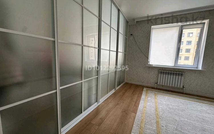 1-комнатная квартира · 36.6 м² · 4/9 этаж, мкр Центральный, Абая 26 за 20 млн ₸ в Атырау — фото 2