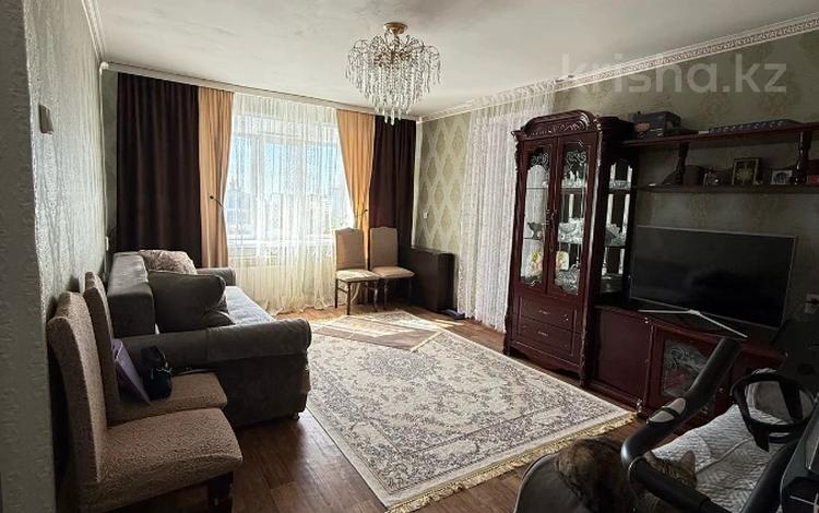 3-комнатная квартира · 60 м² · 7/9 этаж, Торайгырова 53 за 26.9 млн ₸ в Павлодаре — фото 2