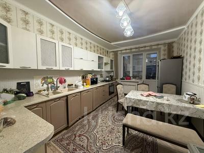 3-бөлмелі пәтер · 107 м² · 4/9 қабат, мкр. Алтын орда, пр. Алии Молдагуловой, бағасы: 42.9 млн ₸ в Актобе
