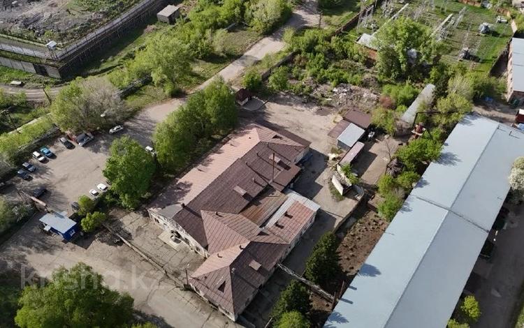 Өнеркәсіптік база · 80 сотық, Малдыбаева 1 к6, бағасы: 95 млн ₸ в Усть-Каменогорске — фото 76