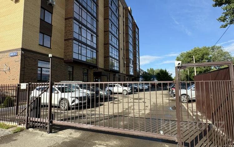 2-бөлмелі пәтер · 71.5 м² · 7/10 қабат, Ульяна Громова 16, бағасы: 32.5 млн ₸ в Уральске — фото 2