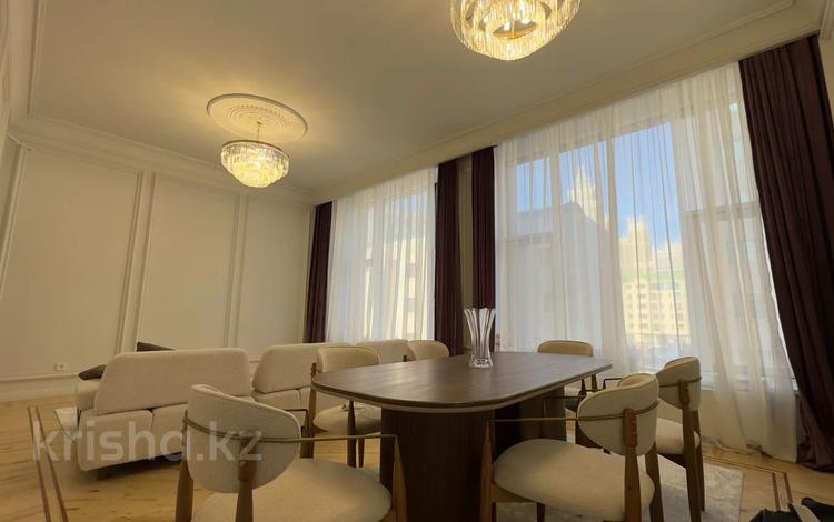 4-комнатная квартира, 151 м², 3/18 этаж, Кайым Мухамедханов за 157 млн 〒 в Астане, Нура р-н — фото 2