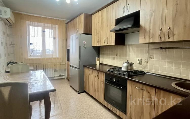3-комнатная квартира · 84 м² · 8/10 этаж, мкр Жилгородок, Мира 5а за 25 млн ₸ в Актобе — фото 2