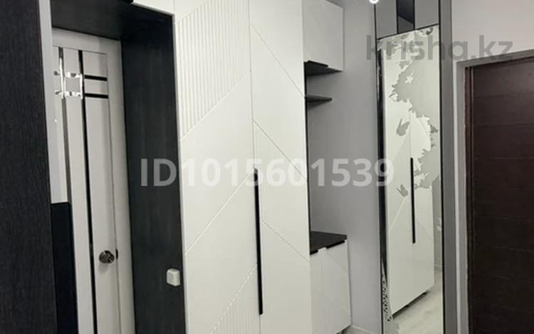 2-бөлмелі пәтер · 46 м² · 7/9 қабат, Нұрсәт ш/а 10, бағасы: 180 000 ₸ в Шымкенте, Каратауский р-н — фото 2