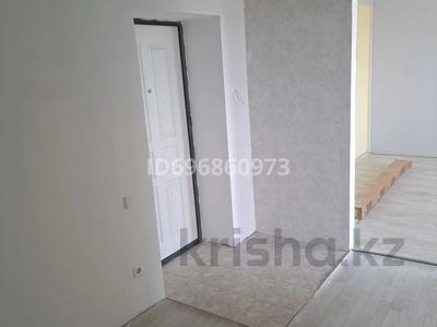 1-комнатная квартира, 56 м², 7/9 этаж, Астана 99 за 14 млн 〒 в Уральске