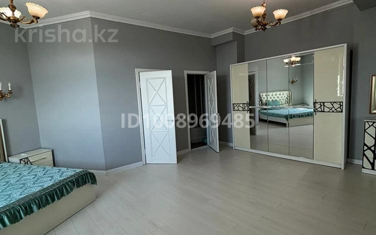 5-комнатная квартира · 180 м² · 10/16 этаж, Самал-1 29 за 900 000 ₸ в Алматы, Медеуский р-н — фото 20