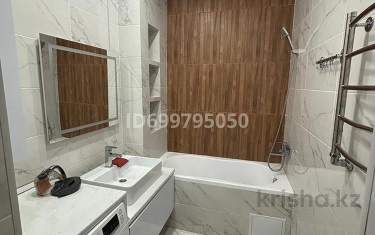 2-комнатная квартира · 76 м² · 4/5 этаж, мкр. Алтын орда — Халел досмухаммедулы за 200 000 ₸ в Актобе — фото 2