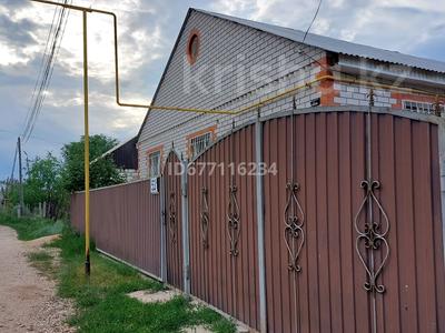 Отдельный дом · 3 комнаты · 82.6 м² · 5.9 сот., С/К Керамика 53 за 19.5 млн ₸ в Актобе, жилой массив Кирпичный