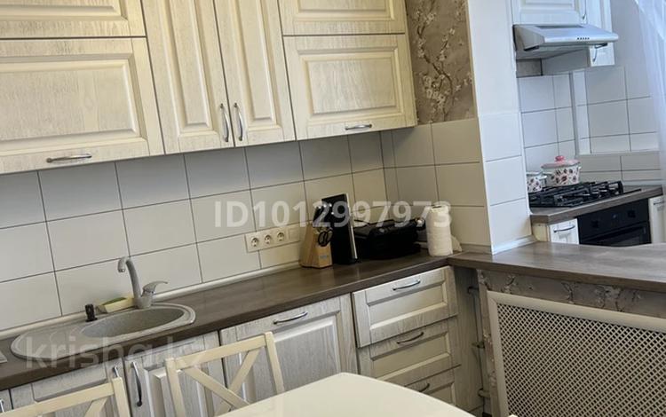 3-комнатная квартира · 66.1 м² · 9/9 этаж, мкр Аксай-4 за 52 млн ₸ в Алматы, Ауэзовский р-н — фото 2