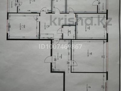 5-комнатная квартира · 180 м² · 2/5 этаж, мкр Нурсая, Абулхаир Хана 46 за 125 млн 〒 в Атырау