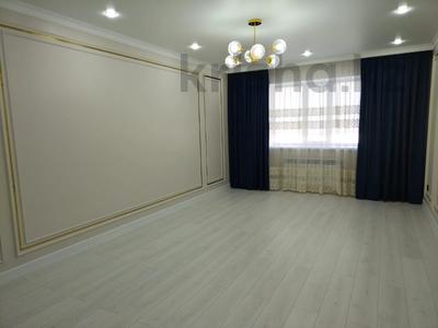 2-комнатная квартира, 78 м², 2/5 этаж помесячно, мкр. Алтын орда за 250 000 〒 в Актобе, мкр. Алтын орда